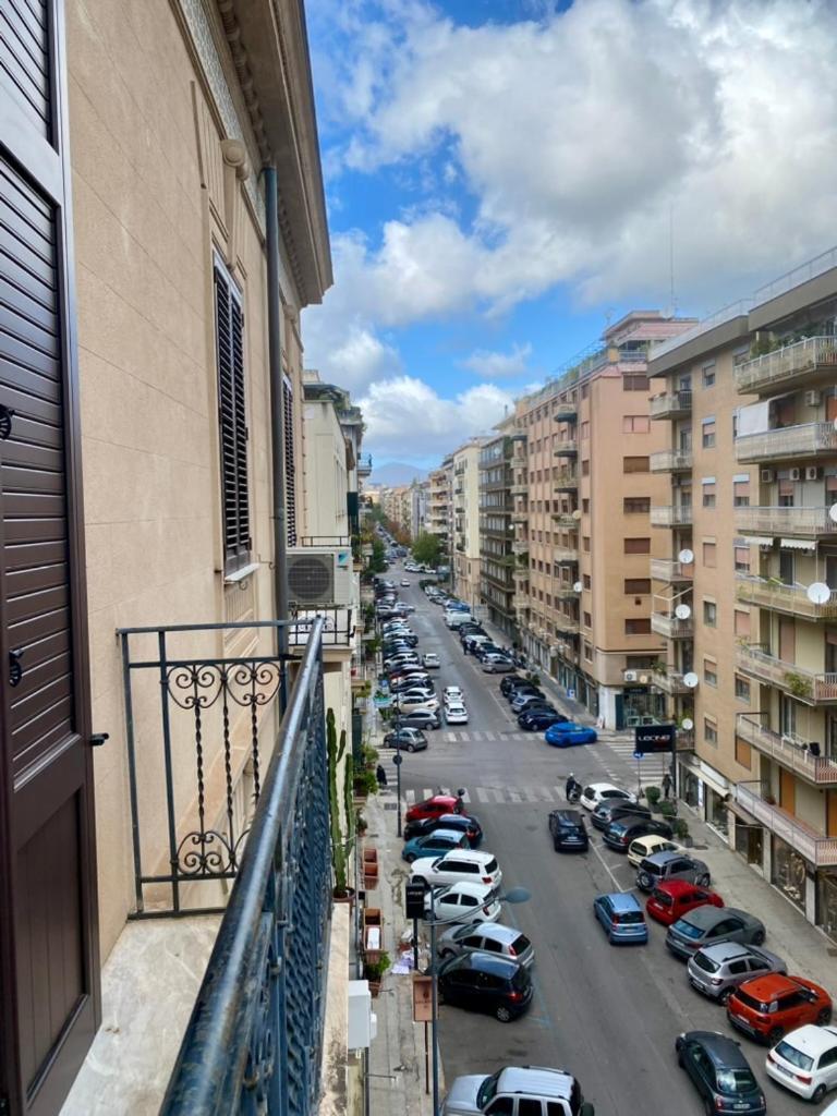 Apartament Urban Poet Retreat - Casa Di Vincenzo E Andrea 2 Palermo Zewnętrze zdjęcie